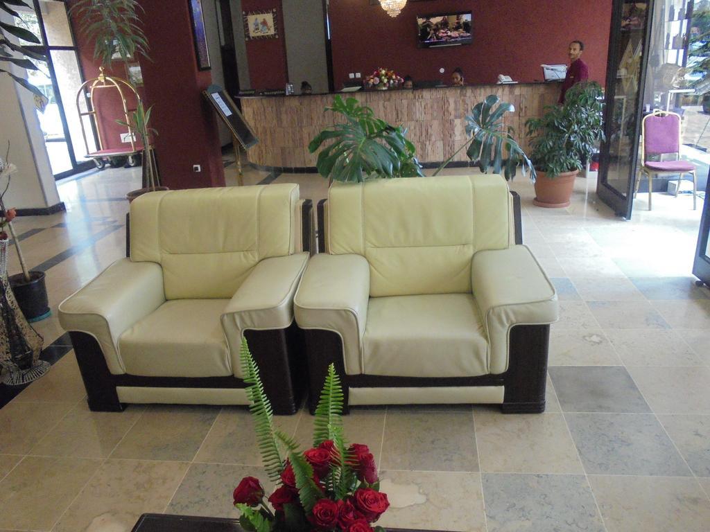 Soramba Hotel Business Plc Addis Ababa Exterior photo